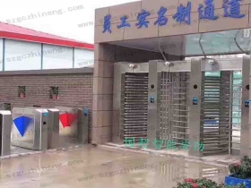 福建省廈門市同安區(qū)某工地全高閘實(shí)名制現(xiàn)場(chǎng)施工案例