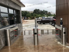 湖南某小區(qū)圓柱動(dòng)態(tài)人臉識(shí)別案例