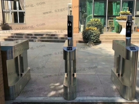 深圳某小區(qū)筒機(jī)圓柱動(dòng)態(tài)人臉識(shí)別案例